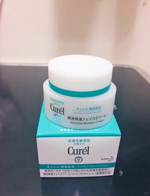 珂润面霜今年入的很对很适合油皮冬季用